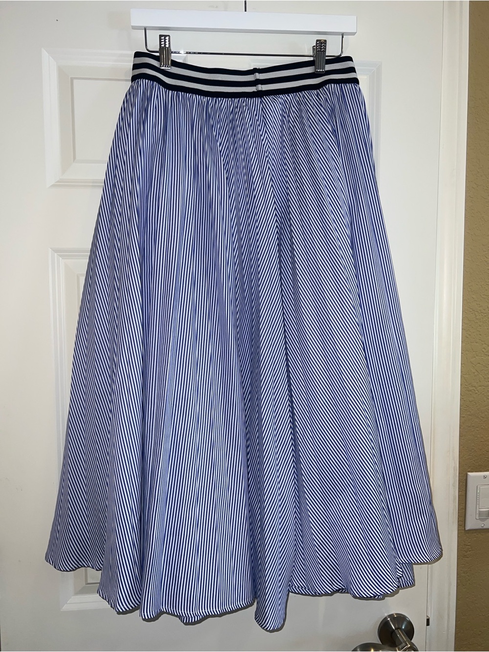 Chicwish Navy and White Striped Skirt L/XL